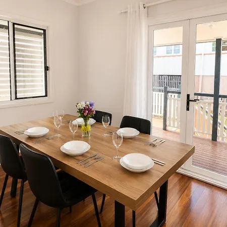 Charming Queenslander 3 Bed 1 Bath In West End Holiday home *