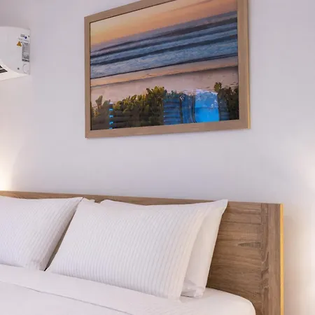 Bayside 4br Family Retreat | Walk To Manly Harbour *