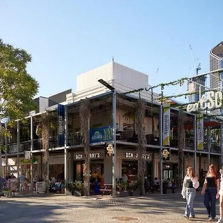 Highgate Hill Hideaway Near South Bank & Cbd *