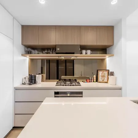 Queens - New On Casino - Apartment
