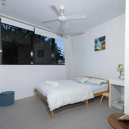 Modern 2bdr Milton Near Suncorp Stadium Apartment *