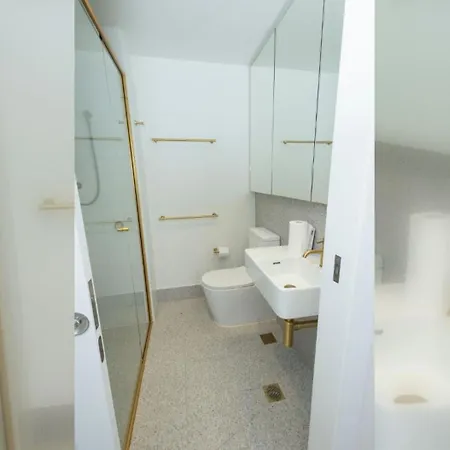 Modern 2bdr Milton Near Suncorp Stadium Apartment Brisbane