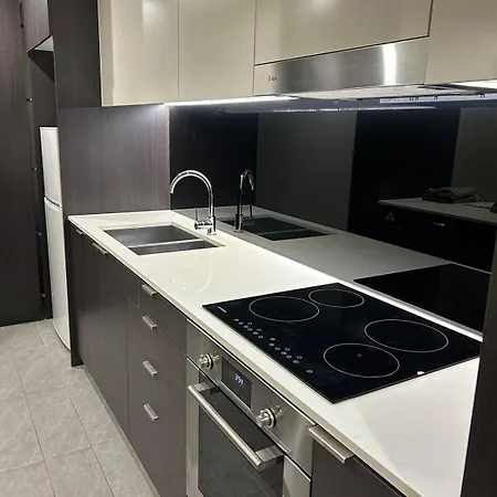 Rooftop Infinite Pool Cozy Upper Level Unit Cbd *
