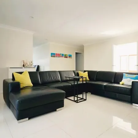 Sunny 3br Family House With Pool Sunnybank