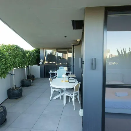 Modern 2bdr Milton Near Suncorp Stadium Brisbane