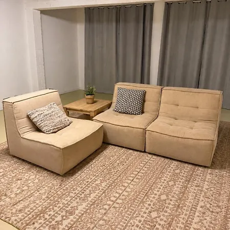 Privat Ground Floor 3br In Location *