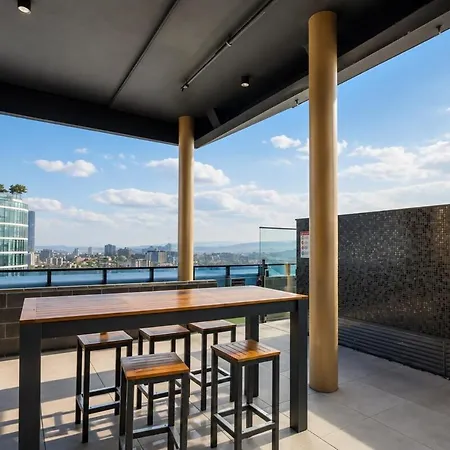 Apartment 2br Sky - Pool - Gym - Sleeps 6 - Baby Brisbane
