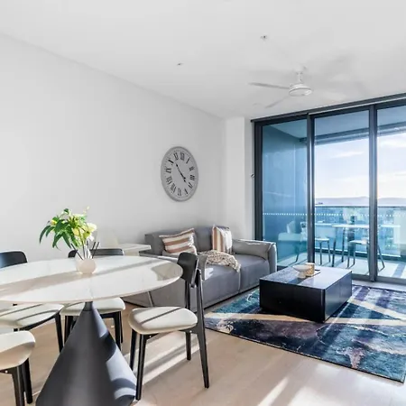 Queen's Reach - Brand New On Star Casino Bne - - Apartment