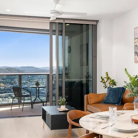 Apartment Luxe Qw Prestige Skyline Collection By Private Host Brisbane