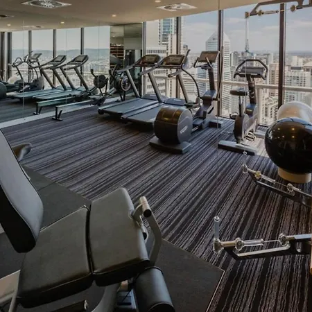 Rooftop Infinite Pool Cozy Upper Level Unit Cbd Brisbane