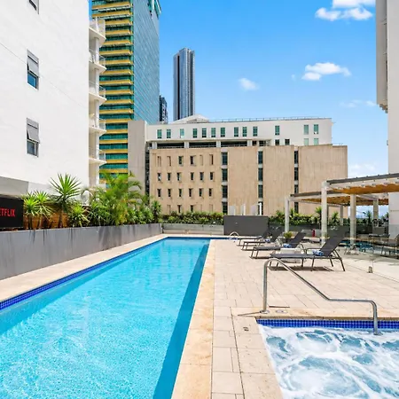 Cbd With Amenities * Brisbane