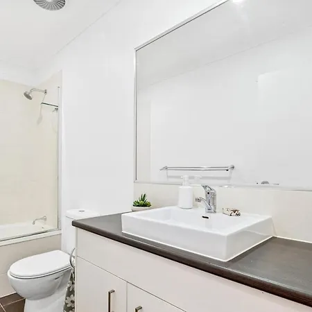 Annerley Place *