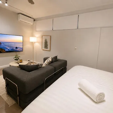 The Ivory Palm Boutique Escape