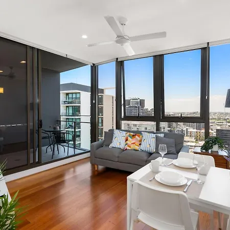Apartment Urban Oasis Premier Lifestyle Escape Free Parking *