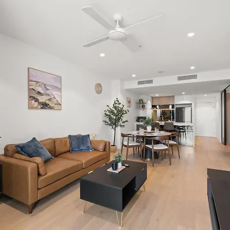 Luxe Qw Prestige Skyline Collection By Private Host Brisbane