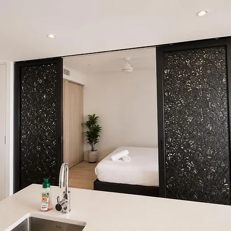 Queens Wharf Floor, 2 Bedrooms, 1 Parking