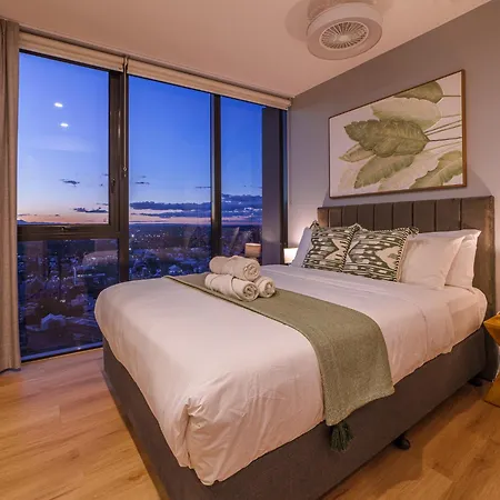 Lux 33th Floor 2br 2bath, Infinity Pool, Gym, Wifi Brisbane