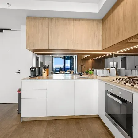 2br Sky - Pool - Gym - Sleeps 6 - Baby Apartment