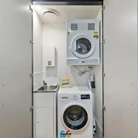 Apartment Spacious Nest Convenient Everywhere Free Parking Brisbane