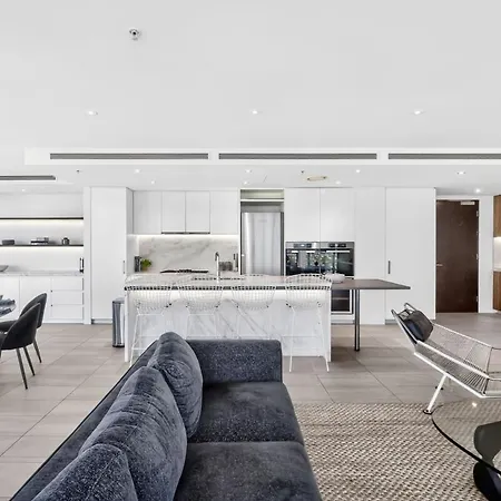 Luxe 3br Penthouse With Story Bridge And River Views Apartment *