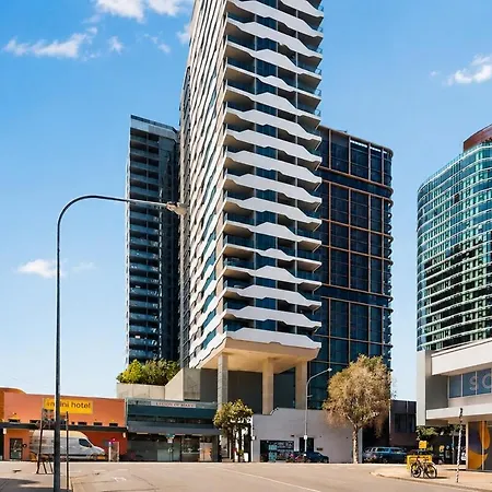 2br Sky - Pool - Gym - Sleeps 6 - Baby Apartment Brisbane