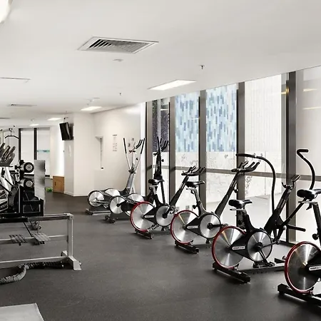 Urban Oasis Premier Lifestyle Escape Free Parking Apartment Brisbane