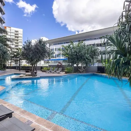 High Level 2 Bedroom With And River Views Apartment Brisbane