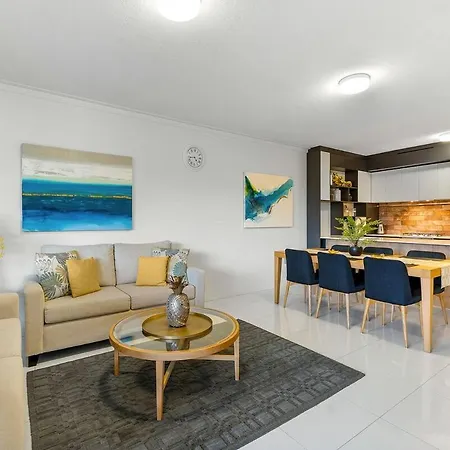 Apartment Spacious And Stylish 3br In West End Brisbane