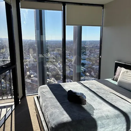 Rooftop Infinite Pool Cozy Upper Level Unit Cbd *