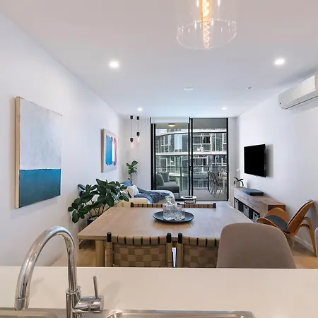 Apartment Riverstone Perch - Urban Comfort Near River