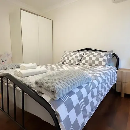 Sunny 3br Family House With Pool Sunnybank Apartment Brisbane