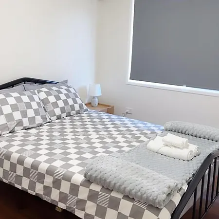 Apartment Sunny 3br Family House With Pool Sunnybank Brisbane