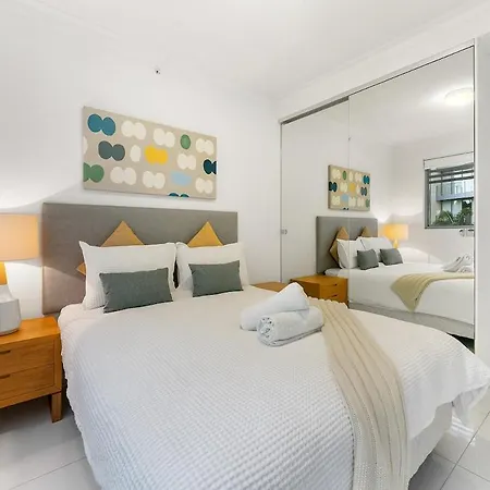 Apartment Spacious And Stylish 3br In West End *