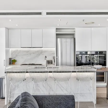 Luxe 3br Penthouse With Story Bridge And River Views Apartment *