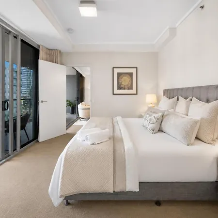 Skyline Apartment