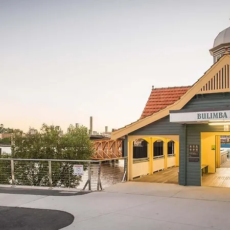The Fishbowl - 1bed-1bath-1car-pool Apartment Brisbane