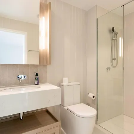 Apartment Queen's Reach - Brand New On Star Casino Bne - - *