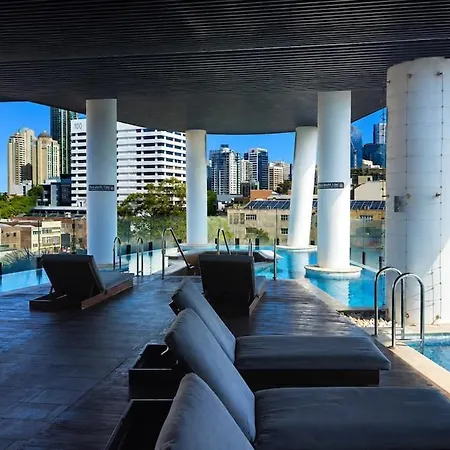 Apartment Luxe 3br Penthouse With Story Bridge And River Views *
