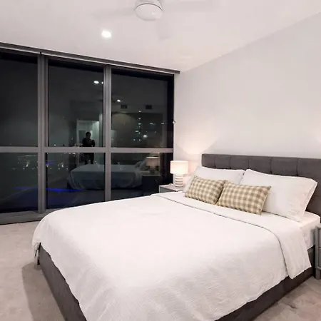 Queen's Reach - Brand New On Star Casino Bne - - * Brisbane