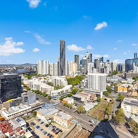 Luxe 3br Penthouse With Story Bridge And River Views Apartment Brisbane