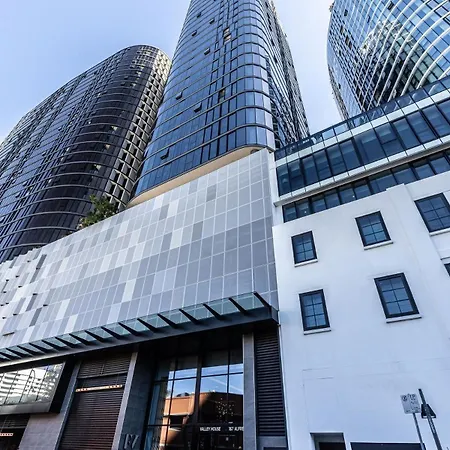 Apartment Luxe 3br Penthouse With Story Bridge And River Views *