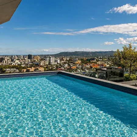 Apartment 2br Sky - Pool - Gym - Sleeps 6 - Baby Brisbane