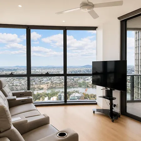 Queens Wharf Floor, 2 Bedrooms, 1 Parking Brisbane