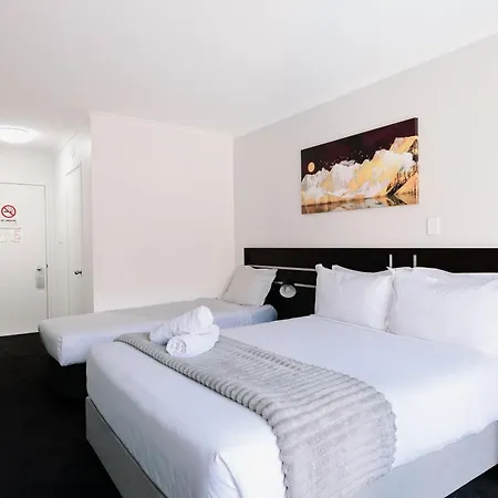 Riverside Southbank 4*
