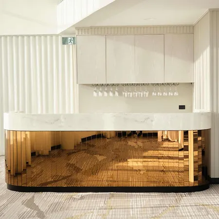 Hotel Mercure Spring Hill
