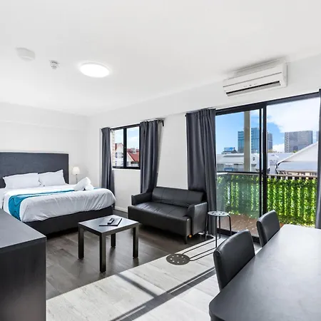 Aparthotel Brunswick 4*