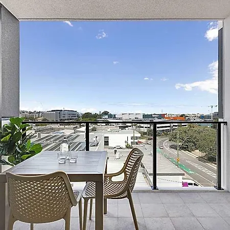 Rambla At Perry House Brisbane