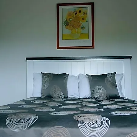 Hampton Court Aparthotel Brisbane