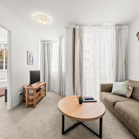Chasely 4* Brisbane