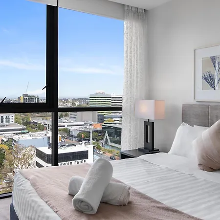 Hearty Milton Apartment